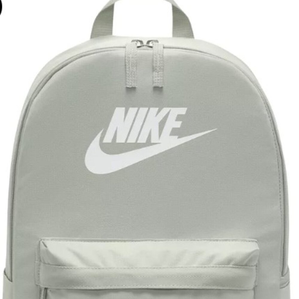 Nike Women's Heritage Backpack
